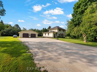 2427 Lochwinnoch Rd, Horton, ON K7V3Z4