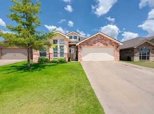 6920 97th St, Lubbock, TX 79424