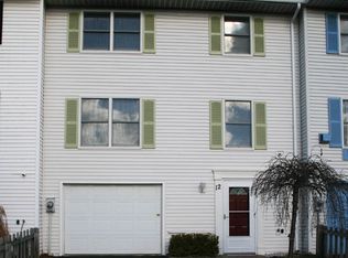 12 Penny Ln, Binghamton, NY 13905
