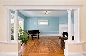 Foyer :: 638 54th Street