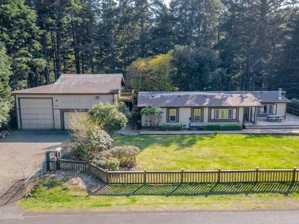 13930 NW Kona St, Seal Rock, OR 97376