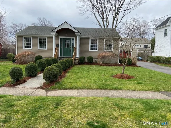227 Partridge Ln, Fairfield, CT 06824