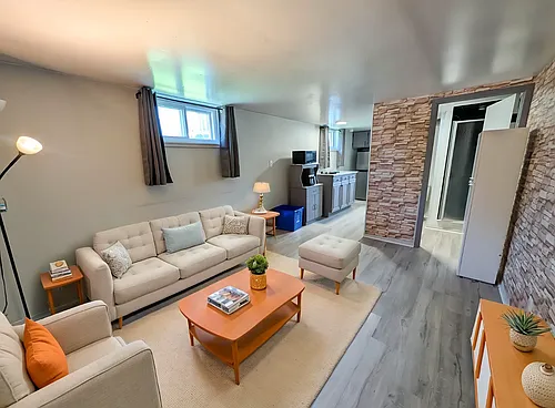 58 Chetwood St Photo 1