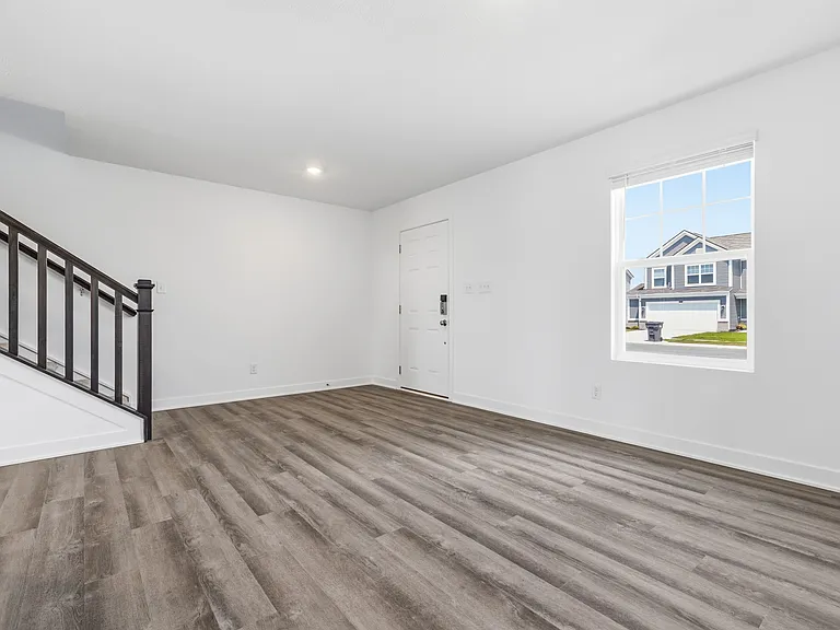 3926 Quinn Rd — Photo 3