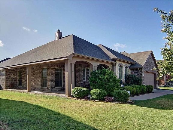 2nd image of 8312 Indian Bluff Trl