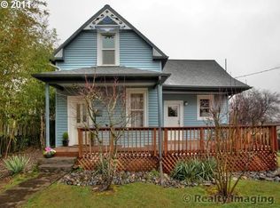 7623 SE Salmon St #A, Portland, OR 97215