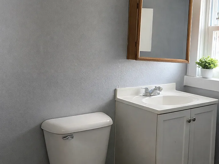 414 E Ash St #3 — Photo 3