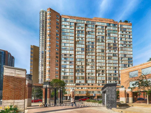1055 Bay St, Toronto, ON