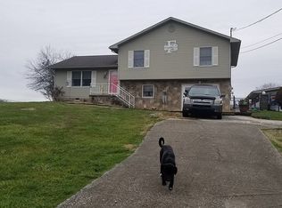 1337 Camellia Rd, Newport, TN 37821