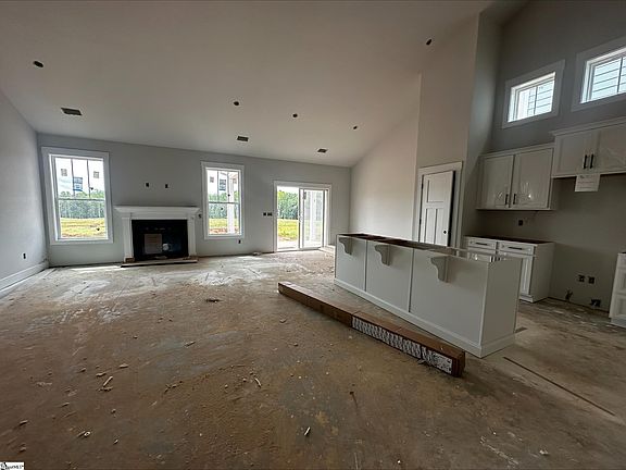 2nd image of 107 Moorish Cir