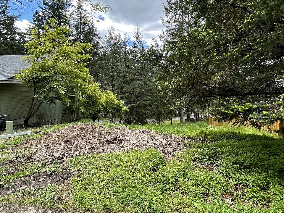 2nd image of Woodhill Dr