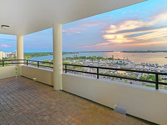 2nd image of 1255 N Gulfstream Ave APT 1504