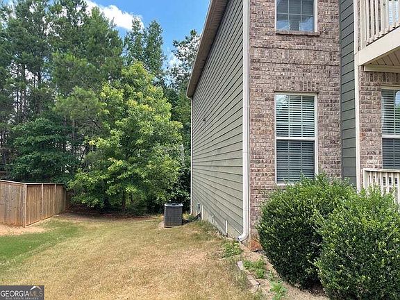 2nd image of 14 Canyon View Dr