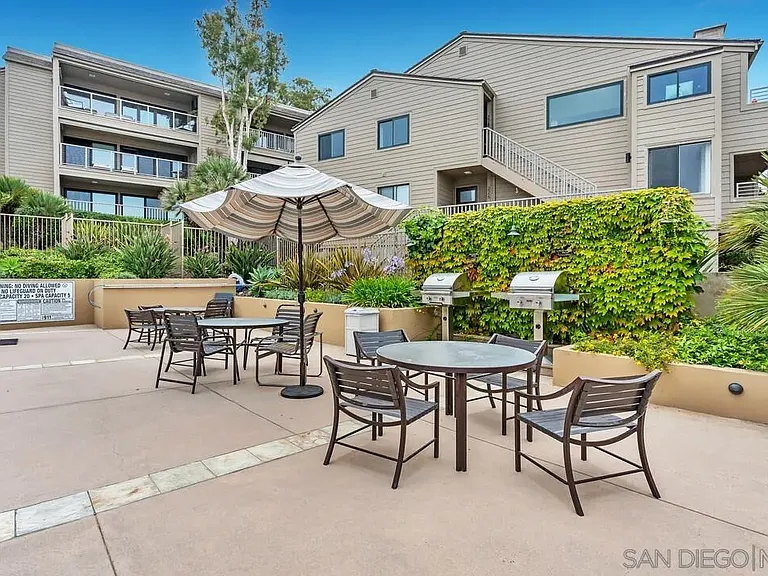 119 Spinnaker Ct — Photo 27