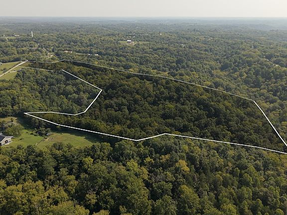 2nd image of 2476 Pollard Rd