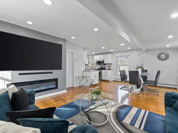 224 Harris St, Revere, MA 02151