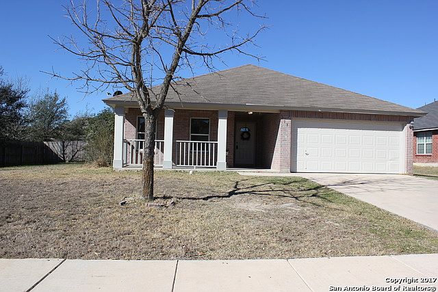 1st image of 118 Lauren Ln