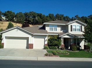 2815 Hillcrest Rd, Rocklin, CA 95765