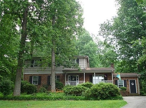 Welcome to 509 Yorktown Court, Chapel Hill NC!