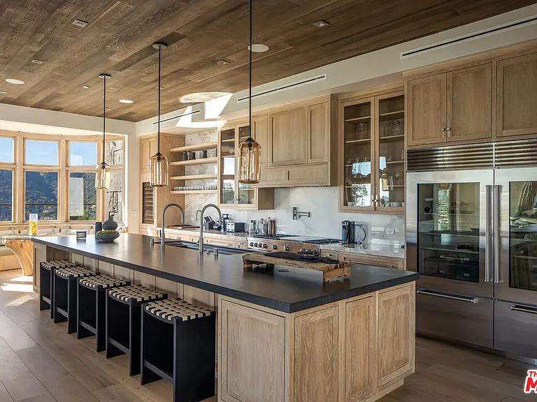 1625 Summitridge Dr — Photo 13