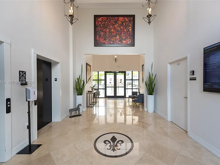 1650 Galiano St #Townhouse 14 — Photo 37