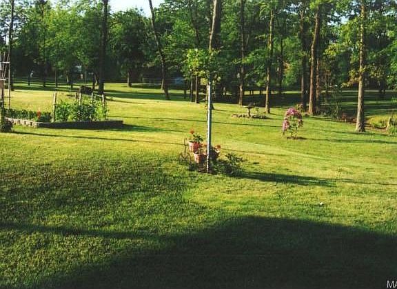 3rd image of 108 Church Ln
