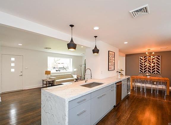 3rd image of 5806 Lee Ave