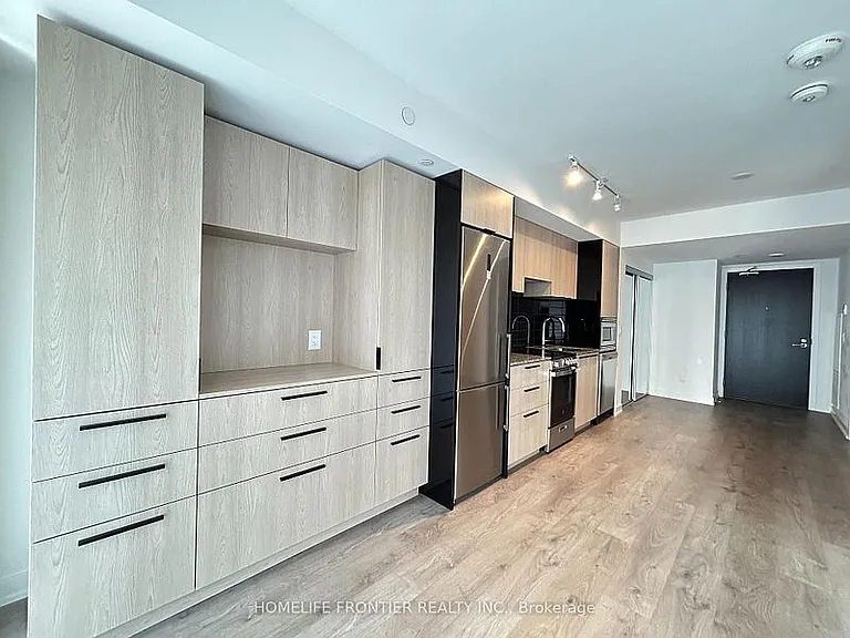 18 Maitland Ter #1807 — Photo 9