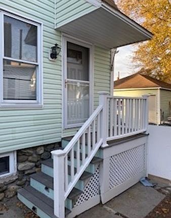 3rd image of 97 Ashland Ave