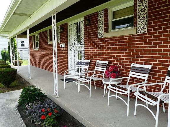 5th image of 5020 N Sunnybrook Dr