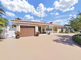 6601 Renaldo Way S, Saint Petersburg, FL 33707