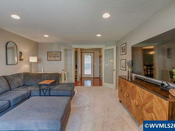 3rd image of 3785 Lilligard Ln S