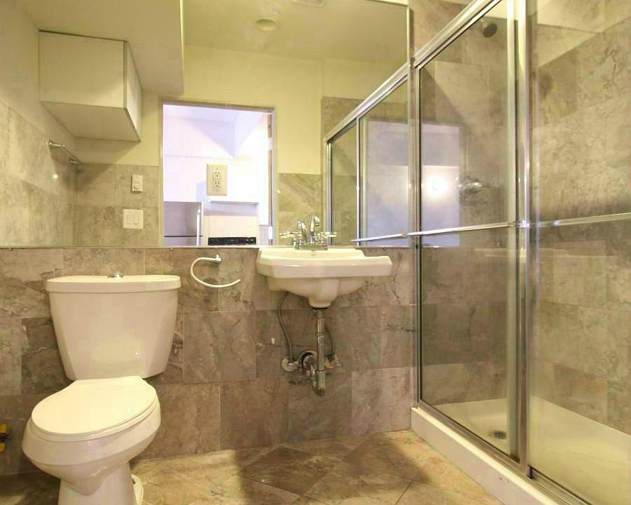 2nd image of 2928 41st Ave #407