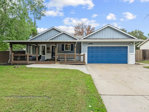 11112 W Rolling Hills Dr, Wichita, KS 67212