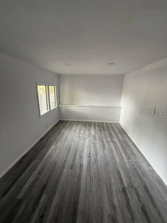 1 bed, 1.0 bath, 1864 sqft, $1,500 — Photo 3