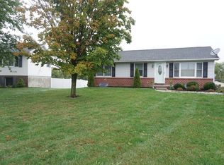 139 Liberty Dr, New Oxford, PA 17350