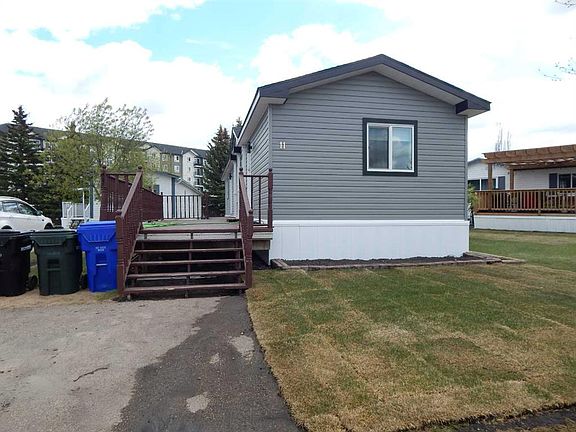 3rd image of 5210 65th Ave #11