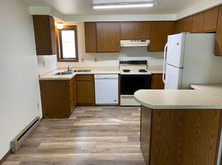 180 W Hill Rd, Rhinelander, WI 54501