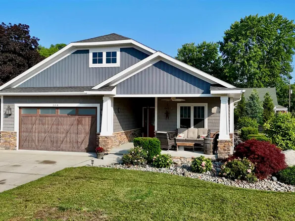 308 W Hosmer St, Saint Charles, MI 48655