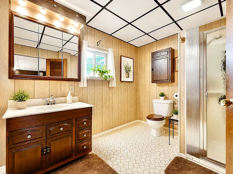 3356 Collins Ferry Rd — Photo 2