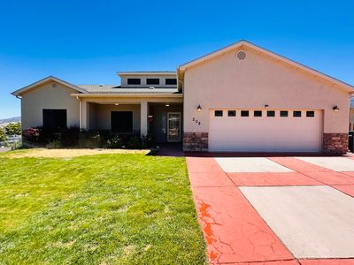 208 N Guide Light Dr, Cedar City, UT, 84720