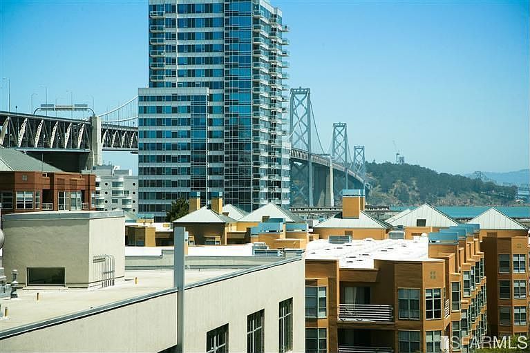 1st image of 200 Brannan St APT 401
