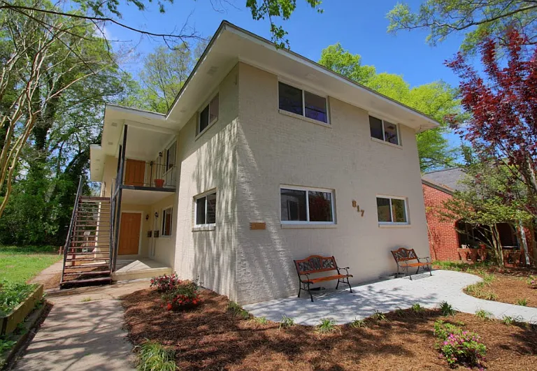 817 N Buchanan Blvd #C — Photo 2