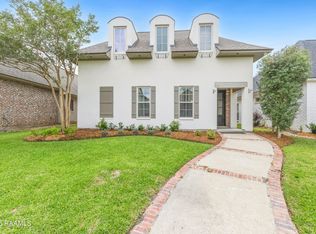 308 Nanterre Ln, Lafayette, LA 70507