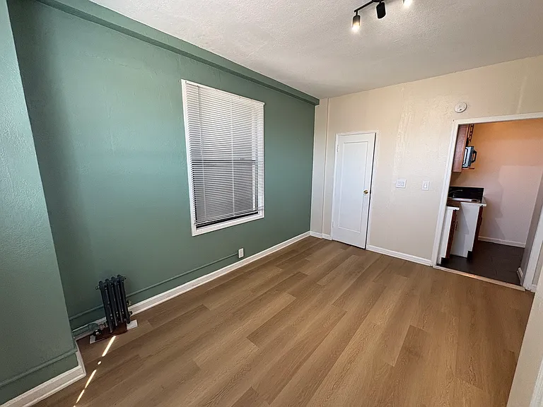 634 15th Street — Photo 12