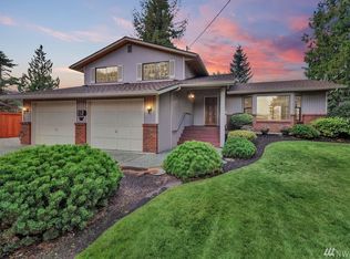 112 W Rivmont Dr, Monroe, WA 98272