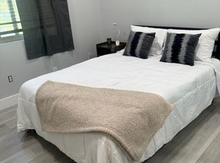 417 D St, Upland, CA 91786