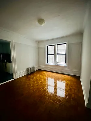 Rented by Zjama Realty Corp | media 3