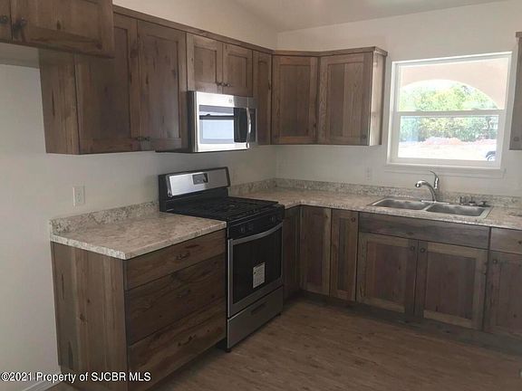 5th image of 2720 La Habra St