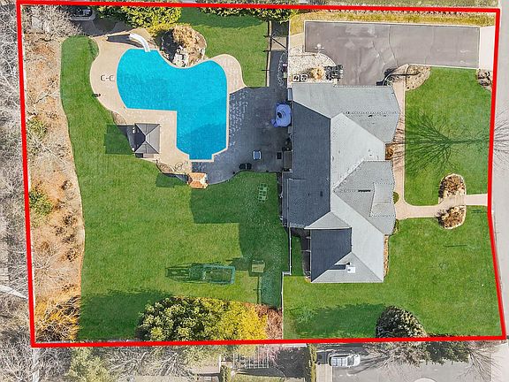 3rd image of 3 Crossfield Court